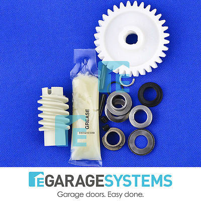 Merlin / B&D Drive Gear & Worm To Suit