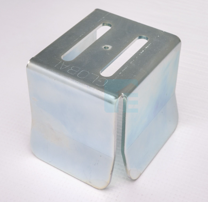 Gate Meeting Point - 1361-0011