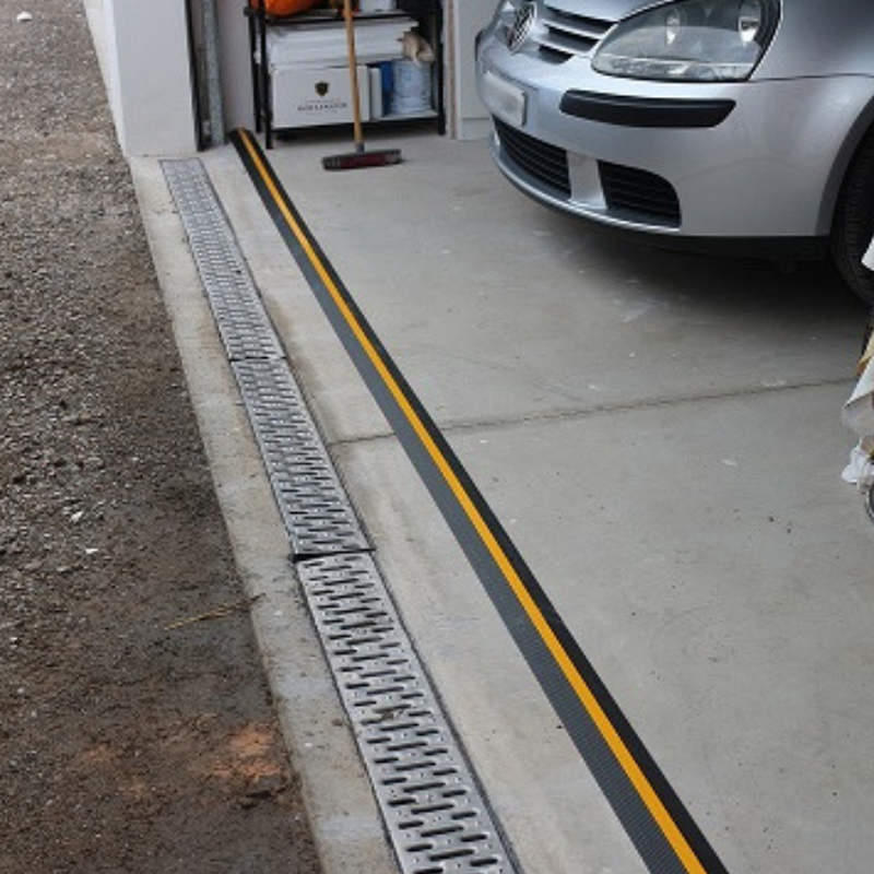 Garage Door Dam Floor Threshold Seal in Black To Suit 5300MM length Garage Door Seal